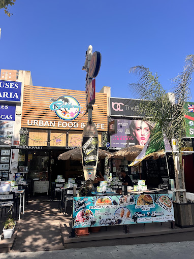 CALIFORNIA LOVE 18