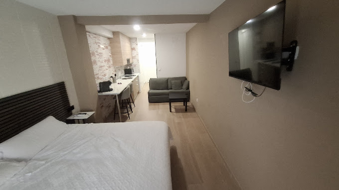 Emily Suites 11
