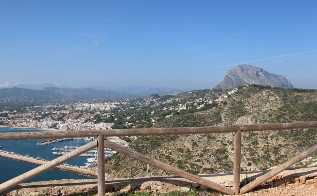 The Best Walks Around Cape San Antonio