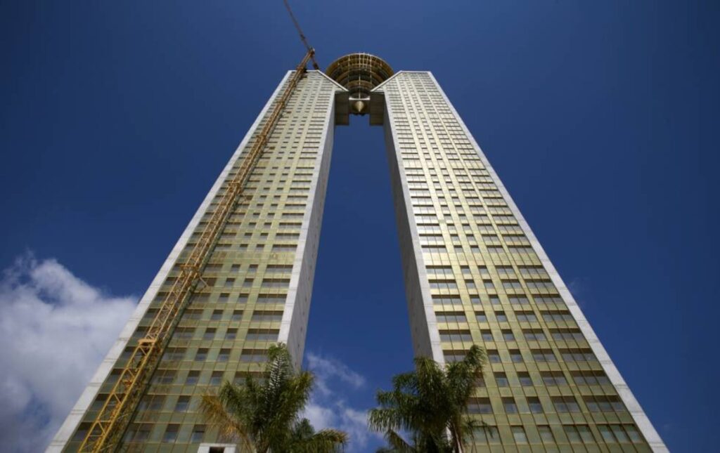 buying an apartment in Benidorm