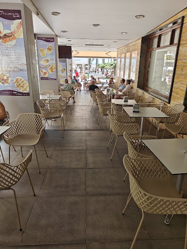 Cafeteria Tanit 4