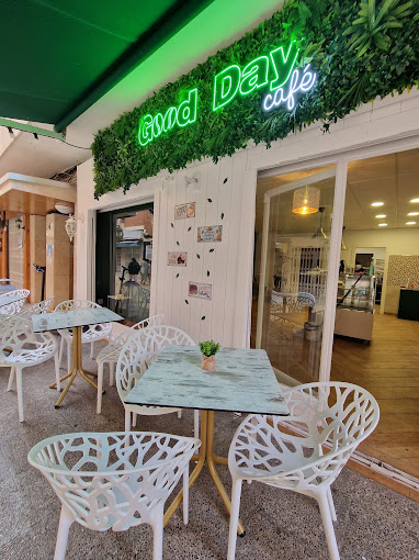 Goodday Cafe 4