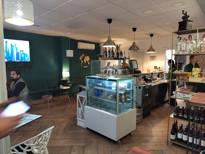 Goodday Cafe